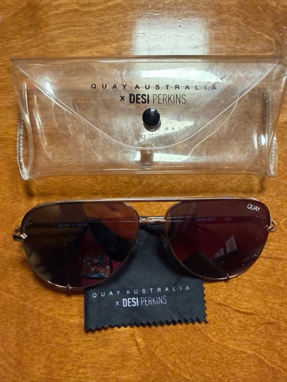 Quay Australia Gold Mirrored Aviator Sunglasses - Picture 7 of 9